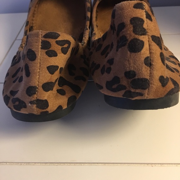 Ballet Flats Cheetah Print SZ 9 Charming Charlie - Picture 5 of 5